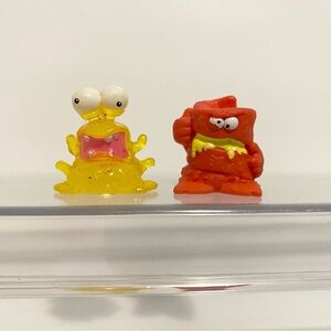 Trash Pack Trashies Fridge Fungus + Vomster Red Yellow Mini Figure Boy Shopkins